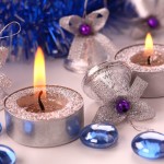 Фото 13: Свечи - одно из главных украшений новогоднего стола