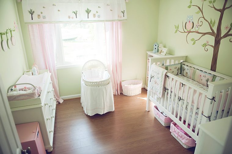 Интерьер комнаты для младенца