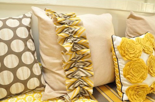 Декоративные диванные подушки своими руками