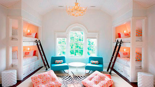 Использование двухъярусных кроватей для дизайна детской комнаты в гостиной