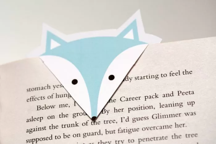 Мастер-класс «Закладку для книг своими руками выполним в технике оригами»