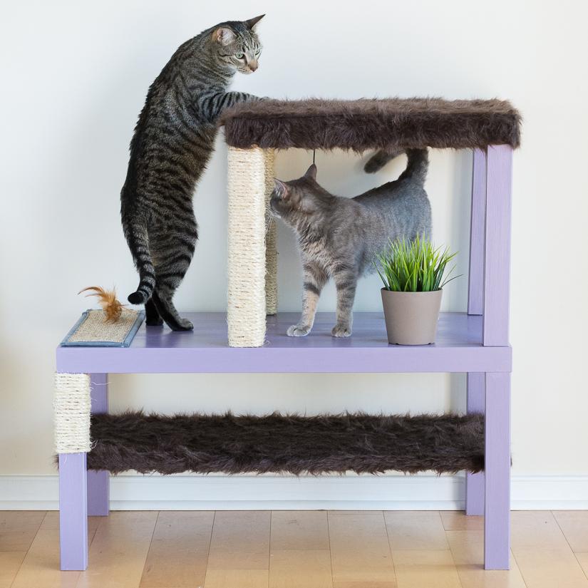 Комплекс для кошки из двух столиков