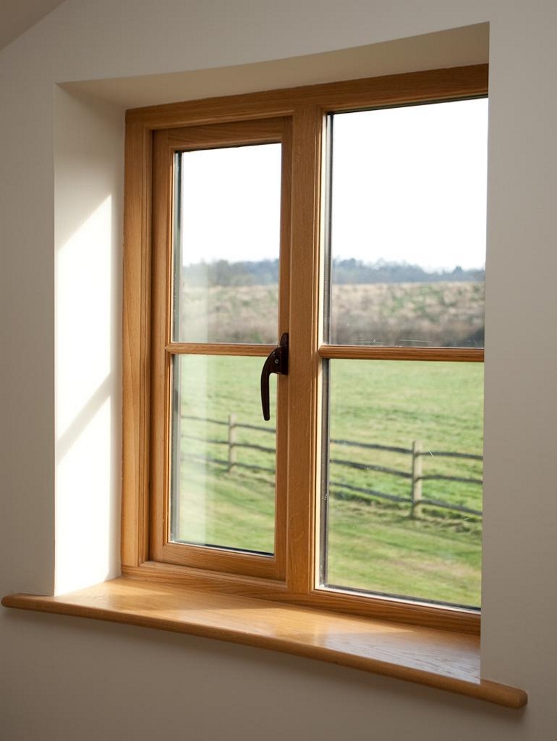 Оштукатуренные откосы для деревянного окна