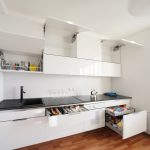 Фото 61: Светлая кухня в стиле минимализм