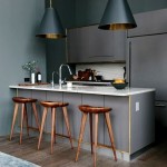 Фото 27: Барная стойка для кухни с лампами