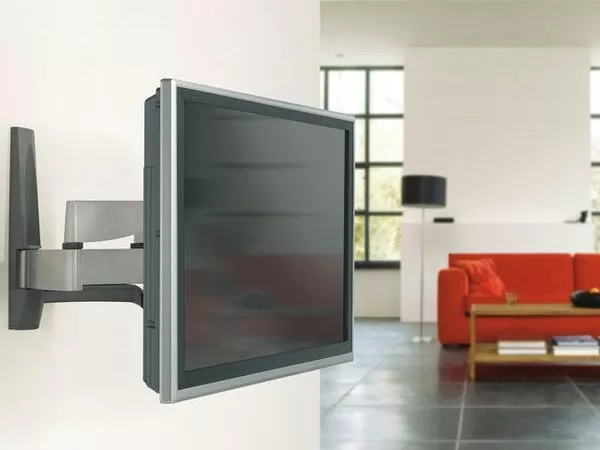 Можно ли над биокамином повесить телевизор