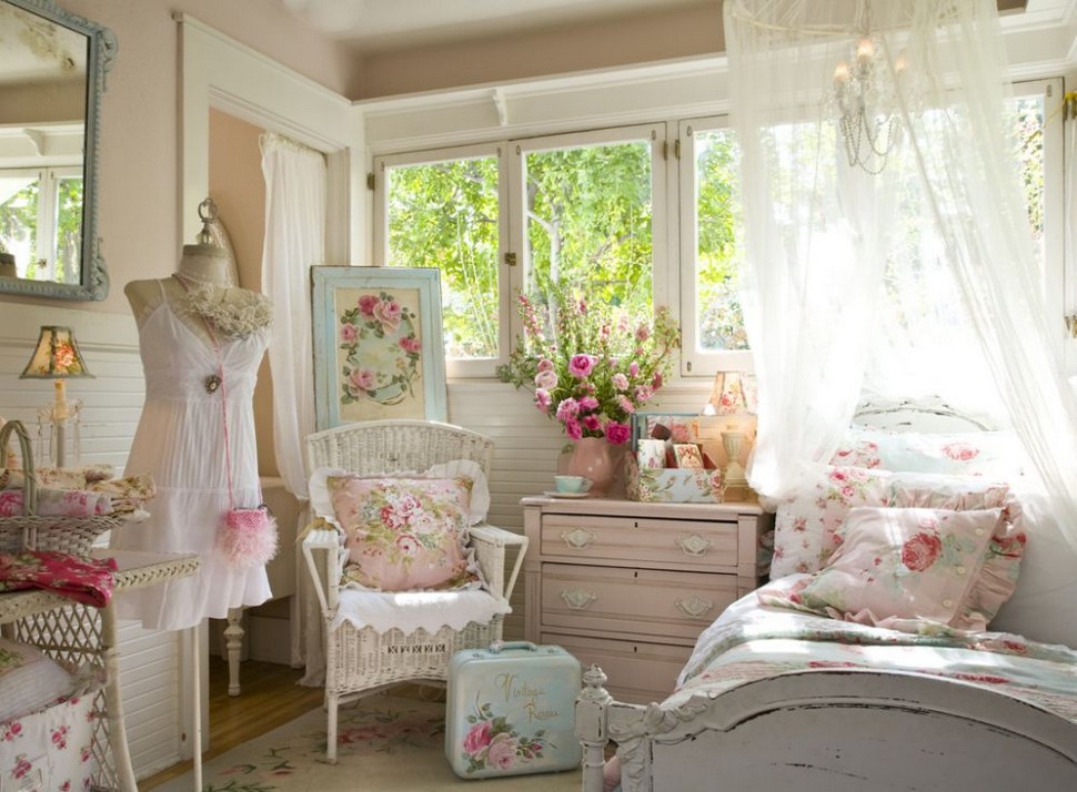 Детская комната для девочек в стиле шебби-шик 