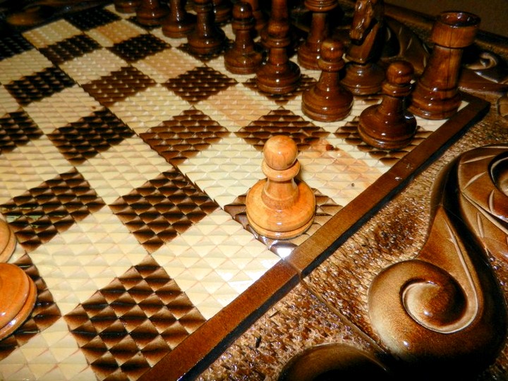 шахматная доска ручной работы