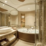 Фото 26: Мозаика в ванной на стенах