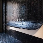 Фото 31: Темная мозаика в ванной