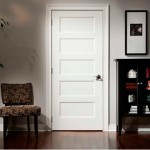 Фото 29: Белая деревянная дверь