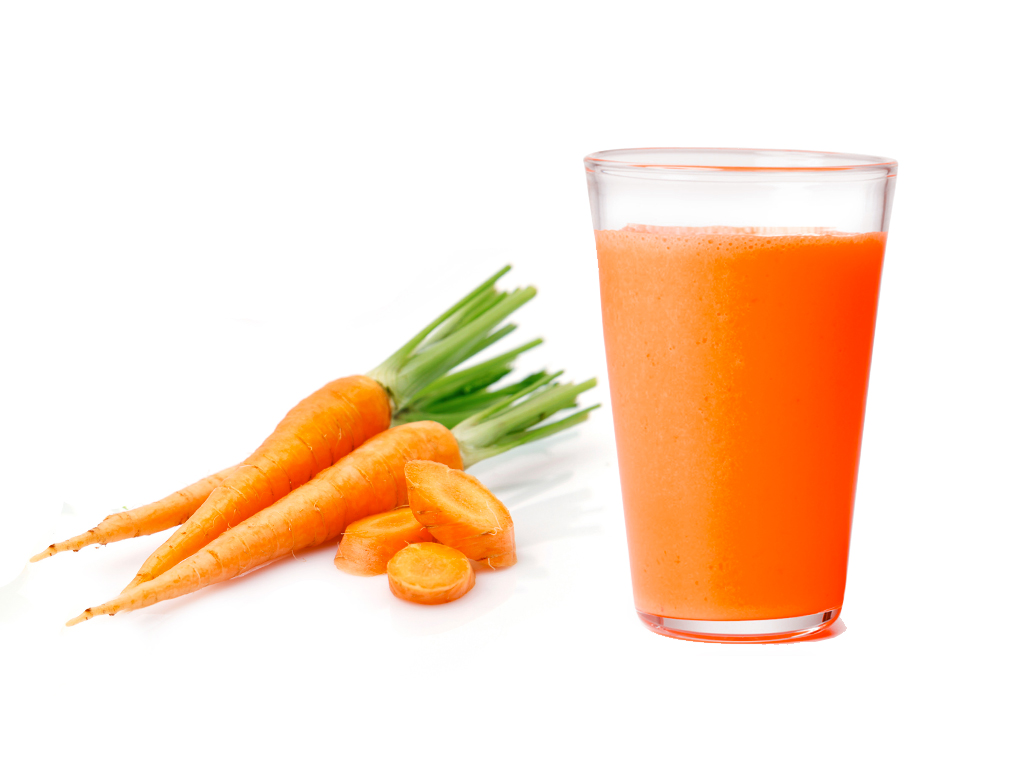 Полезный морковный сок