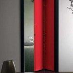 Фото 17: Дверь-книжка красного цвета
