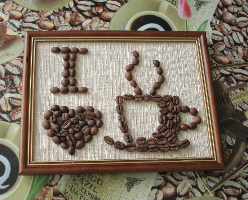 Картина из зерен кофе для кухни