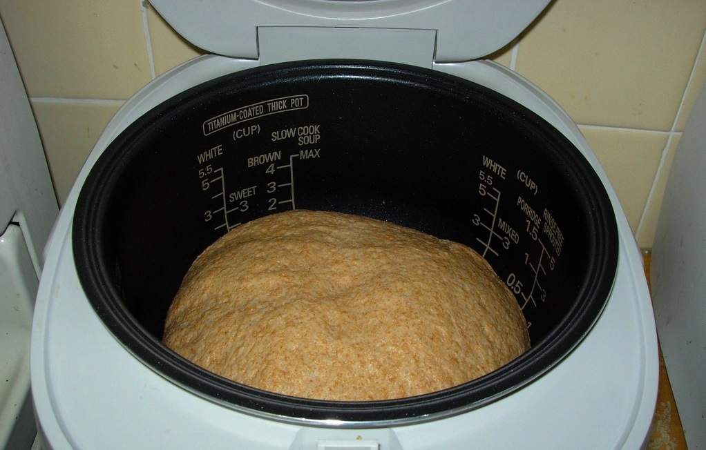 Приготовление хлеба в мультиварке