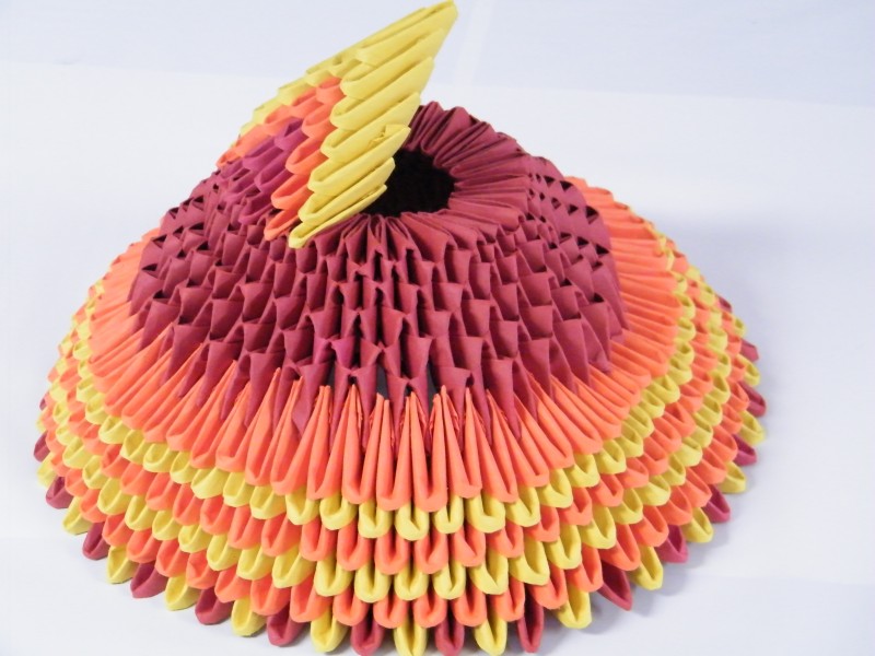 Фестивальная шляпа в технике модульного оригами