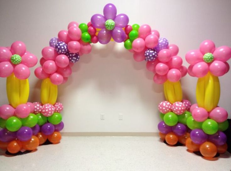 Цветочная арка из шариков