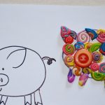 Фото 96: Свинка из пуговиц и пластилина