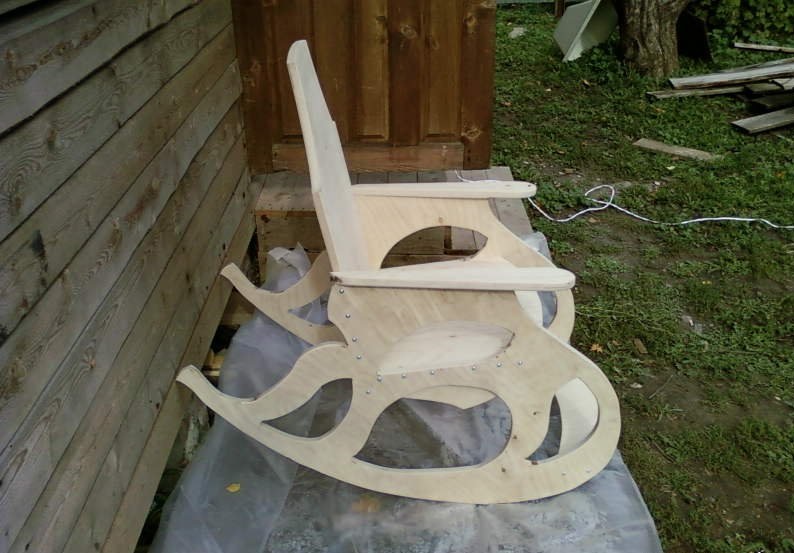 Кресло-качалка из фанеры