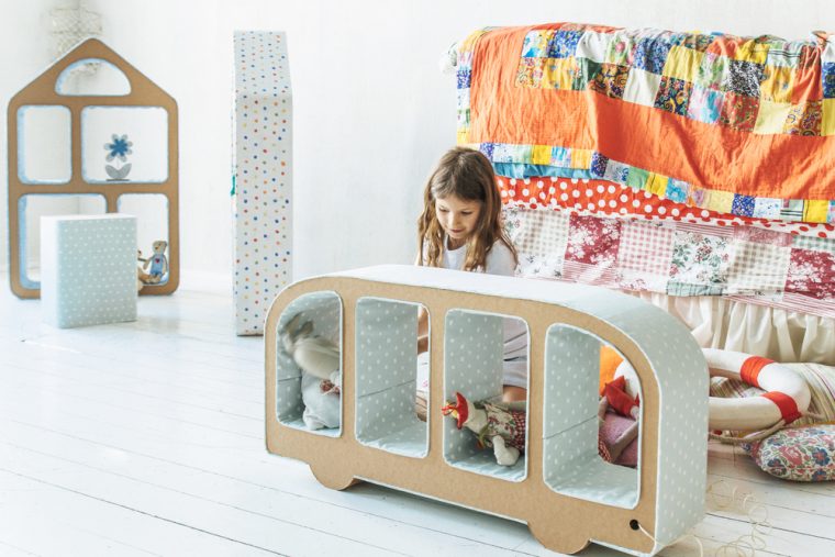 Мебель для детей из подручных материалов