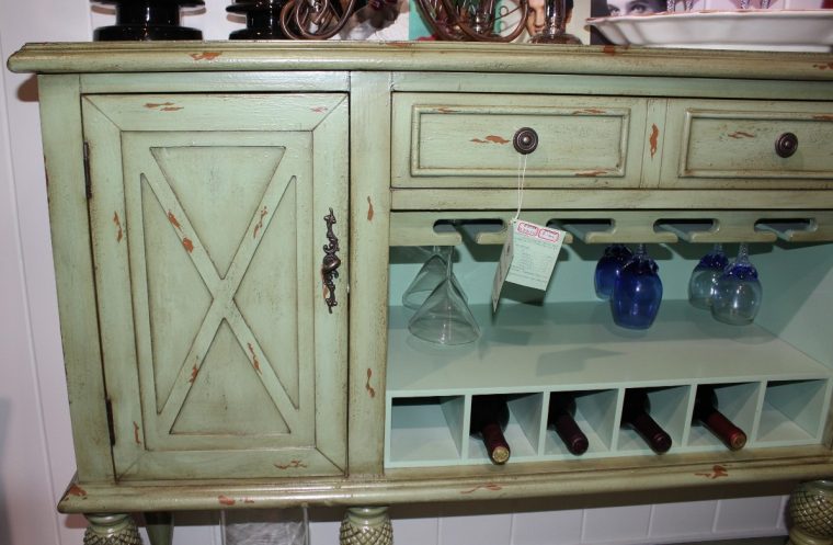 Фото 1: Мебель