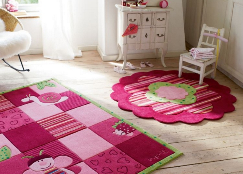 Зонирование детской комнаты с помощью ковриков