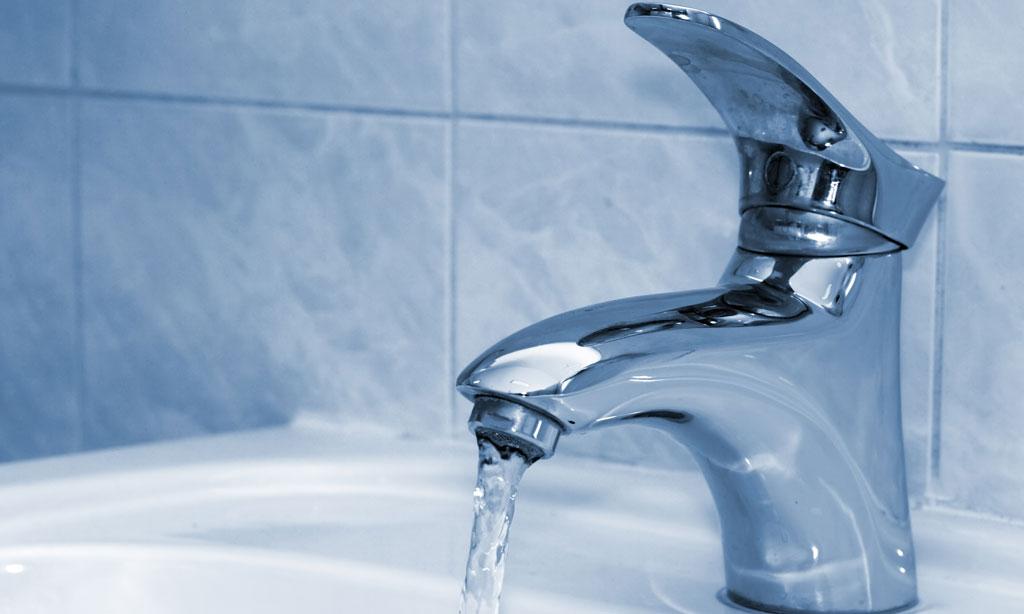 Как самостоятельно посчитать горячую воду по счетчику?