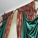 Фото 15: Кованые карнизы для штор необычной формы