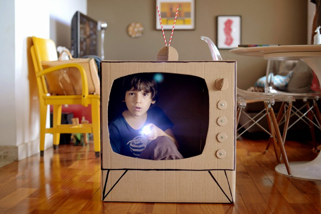 Телевизор из коробки