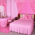 Фото 63: Розовые тона в интерьере спальни