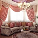 Фото 70: Розовые шторы в гостиную