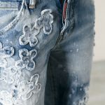 Как сделать край джинсов рваным