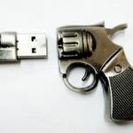Фото 85: Флешка револьвер на День Защитника Отечества