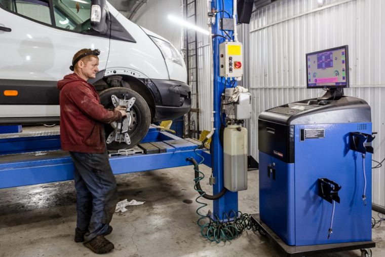 Как подобрать моторное масло для Ford: стандарты, ошибки и практика